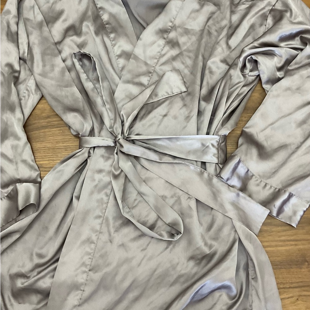 Victoria's Secret Purple Satin Robe Intimates Sleepwear